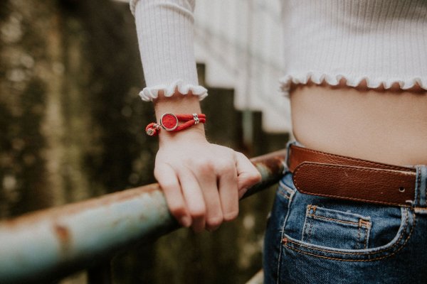 Lunavit aroma bracelet with extravagant Italian design